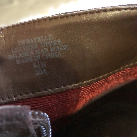 TOMMY HILFIGER Twrayelle Ankle Booties - Picture 6 of 6